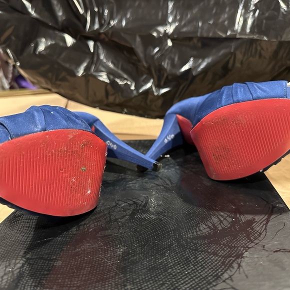 Paris Hilton heels - Picture 3 of 3